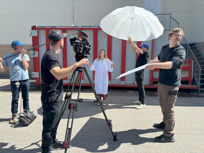 Émission Drôlement scientifique. Photo tournage